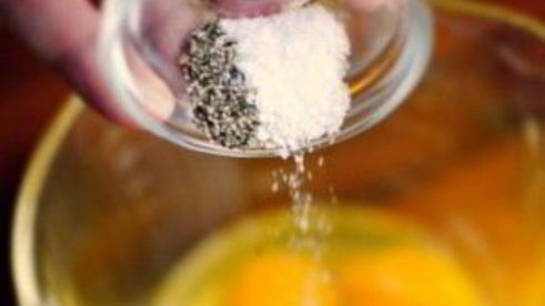 суфле с картофелем и колбасками