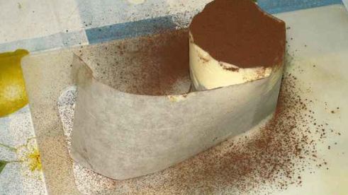 суфле в шоколадных стаканчиках