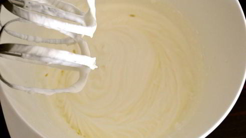 яблочный торт-суфле