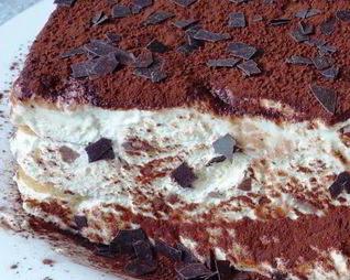 Изысканный тирамису с яйчным ликером