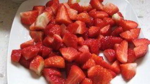 тирамису без яиц, с рикоттой и клубникой