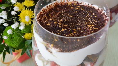 тирамису с малиновым сиропом