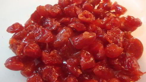 ванильный рисовый пудинг с вишнями