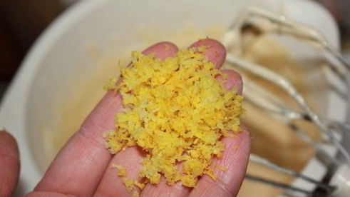 яблочный пудинг с изюмом