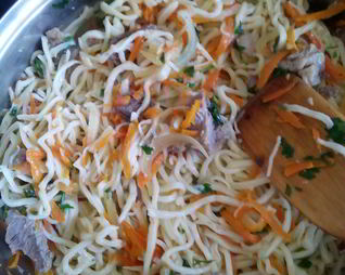 Домашняя лапша с мясом