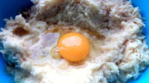 драники с мясной начинкой