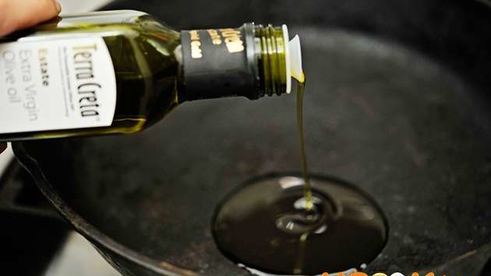 фрикадельки на сковороде