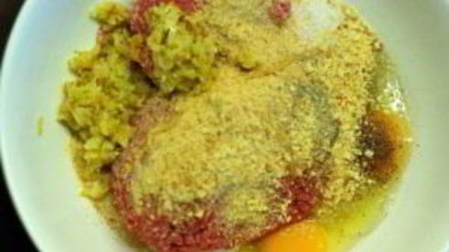 фрикадельки с подливой