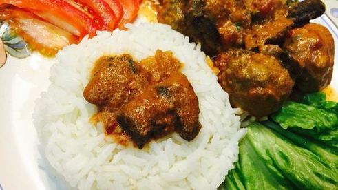 фрикадельки в грибном соусе