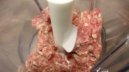 фрикадельки в соусе нежные