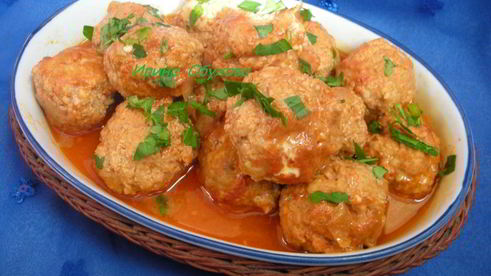 фрикадельки в томатном соусе