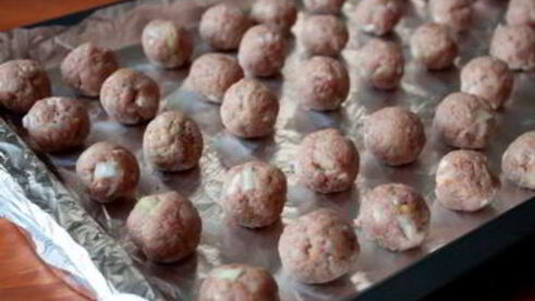 остро-сладкие закусочные фрикадельки