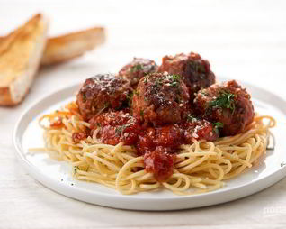 Спагетти с фрикадельками по-итальянски