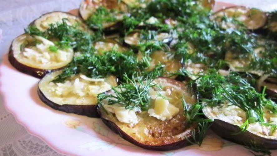 Рецепт гарнира из жареных баклажанов