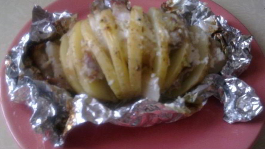 Рецепт картофеля с грудинкой