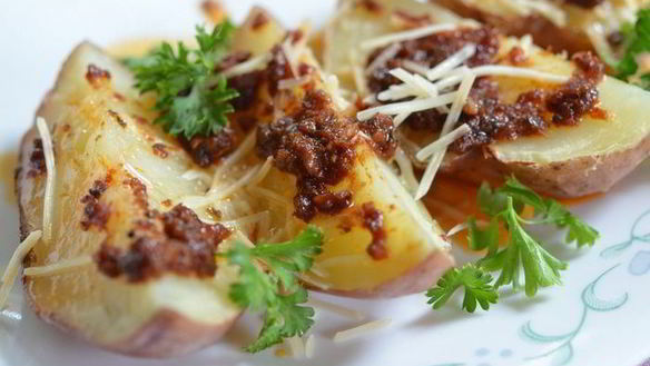 Рецепт Картофеля в заправке с вялеными помидорами