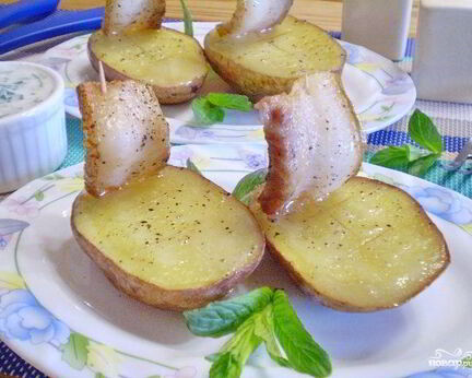Картошка с салом в духовке Кораблики