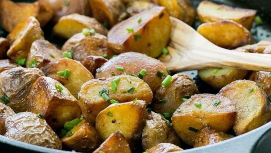 Рецепт молодого картофеля обжаренного