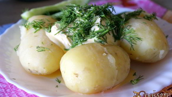Рецепт Молодого картофеля со сметаной и зеленью