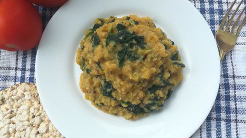 пряная чечевица со шпинатом