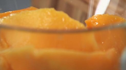 рис на кокосовом молоке с креветками и ананасом