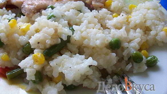 Рецепт Риса с горошком, кукурузой и стручковой фасолью