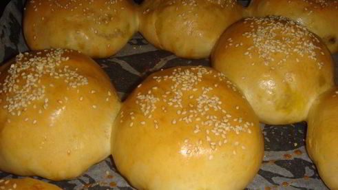 рис с мясом в булочке