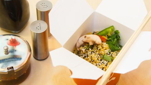 рис с соусом бангкок