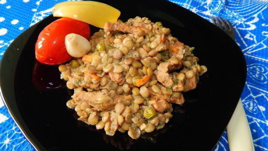 Рецепт зеленой чечевицы с тушеным мясом