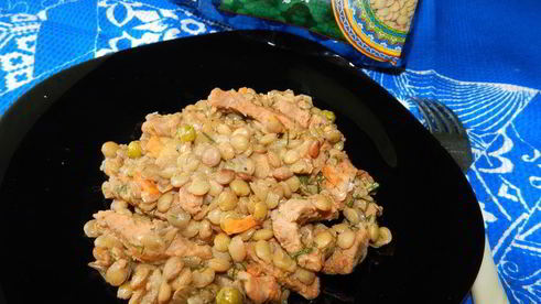 зеленая чечевица с тушеным мясом