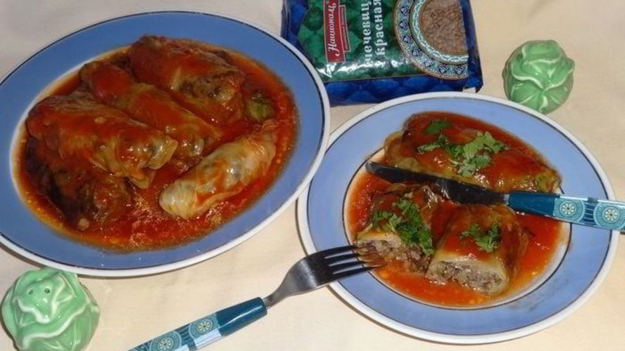 Рецепт голубцов иза молодого капуст с фаршема и чечевицея