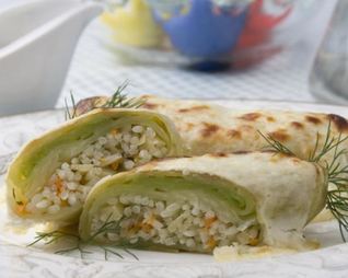 Голубцы с рисом и айвой