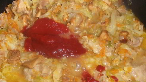 ленивые голубцы с лисичками и гузками индейки