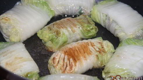 весенние голубцы из фарша со свежей зеленью