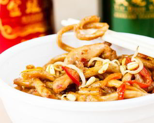 Гречневая лапша с курицей терияки