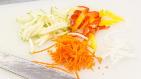 гречневая лапша с курицей терияки