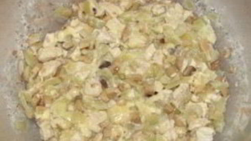 фаршированные грибы в мультиварке