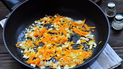 грибы, фаршированные гречкой