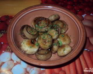 Грибы с чесноком