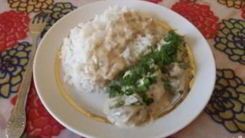 грибы, тушенные со сливками