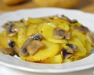 Грибы тушеные в сливках