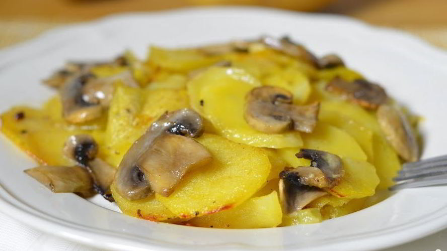 Рецепт грибов тушеных в сливках