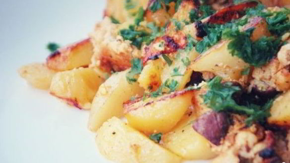 Рецепт Лисичек, запеченных в сметане с картофелем