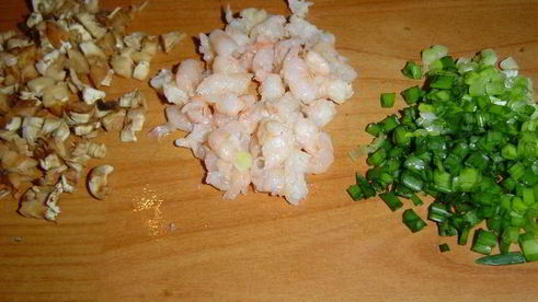 шампиньоны фаршированные морское искушение