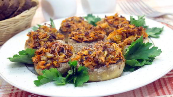Рецепт Запеченных шампиньонов с овощами