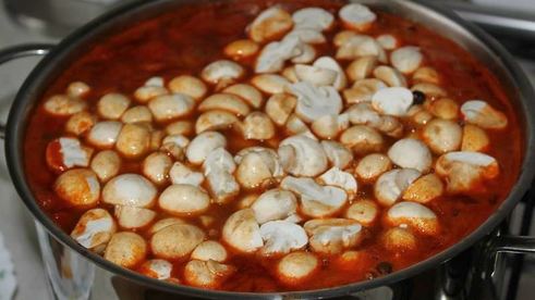 говяжий гуляш с чипетками