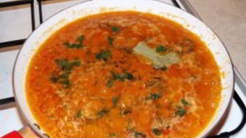 гуляш из фарша с подливкой