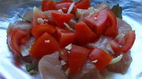 гуляш из индейки в фольге