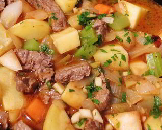 Гуляш из конины