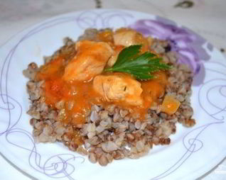 Гуляш из куриного филе